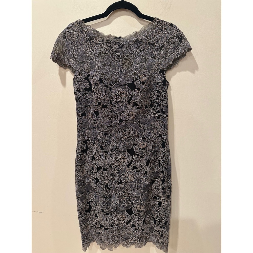 Tadashi Shoji Rose Motif Sheath Dress Black/Gold Sz 8 Lace Cap Sleeve Bateau Hem